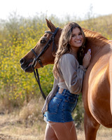 2022SeniorKate_0063