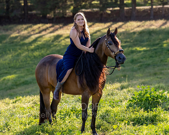 UCDavisGrad22_Megan_0391