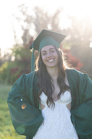 SeniorHannah24_Spring_0394