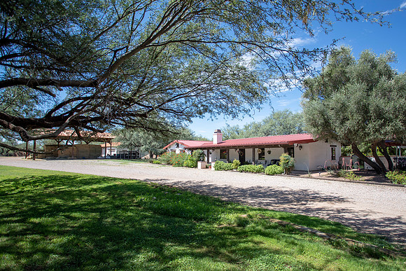 RS_TrainersHouse_0122
