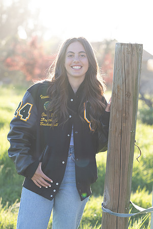 SeniorHannah24_Spring_0276