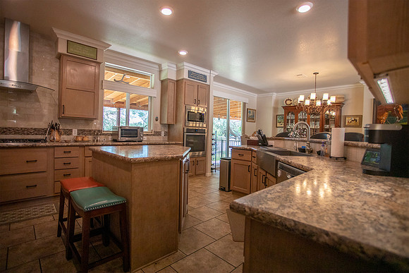 RS_MainHouseKitchen_0537