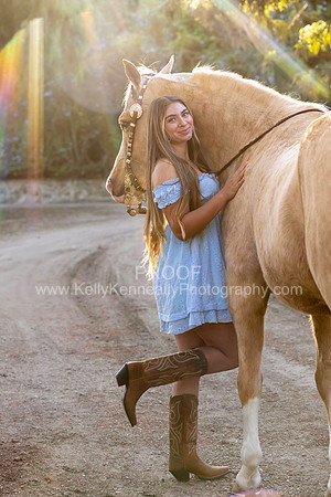 2025Senior_MartiAnn_0110