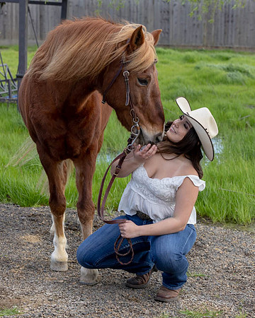 2023SeniorBella_0377