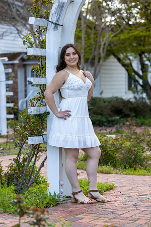 2023SeniorBella_0526