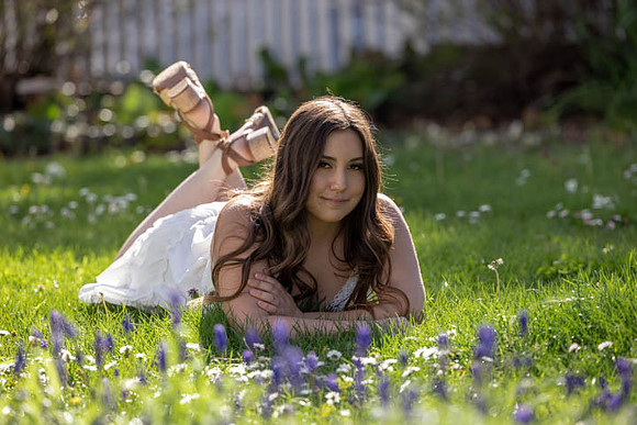 2023SeniorBella_0692