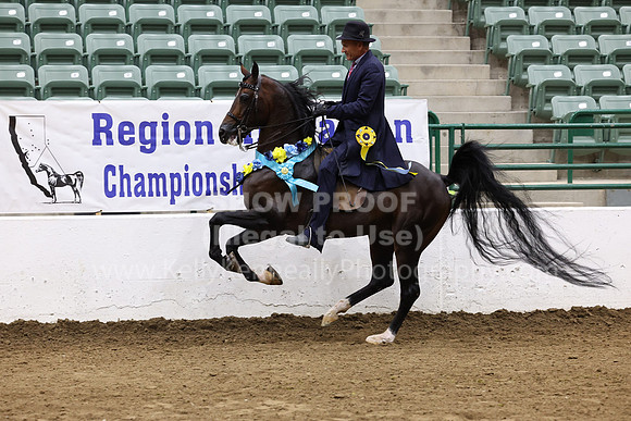 R322_CH_Thurs_3533