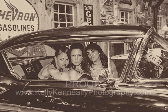 7DAHA_Party_Misc343BW