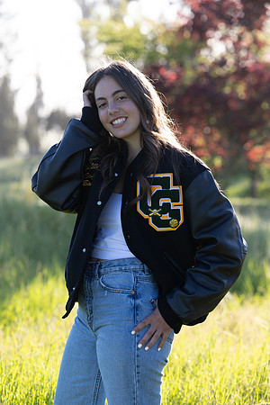 SeniorHannah24_Spring_0141