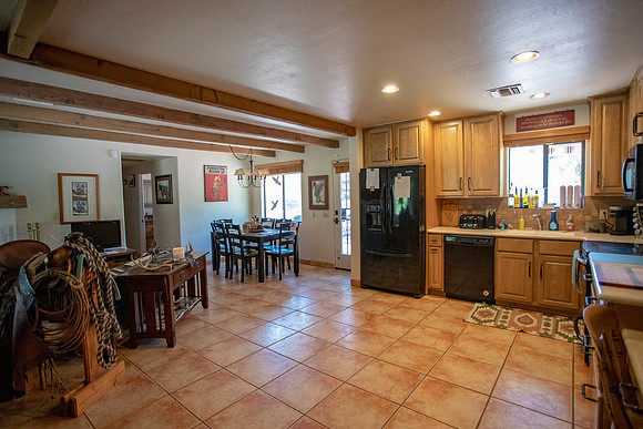 RS_TrainersHouseKitchen_0474