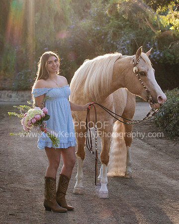 2025Senior_MartiAnn_0061
