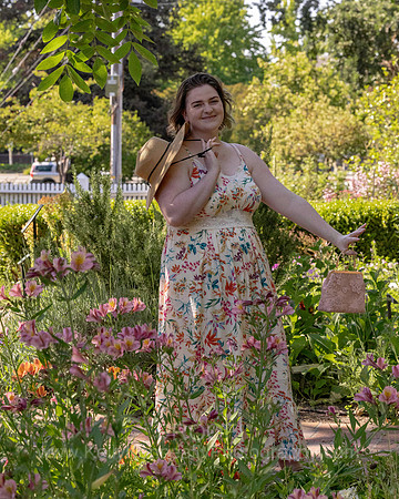 2023SeniorGrace_0111