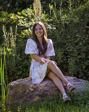 Senior24HannahE_3531