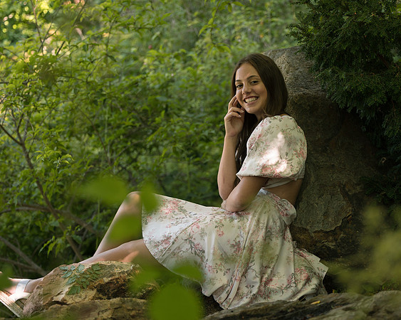 Senior24HannahE_3622