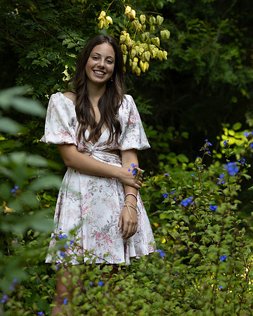 Senior24HannahE_3598