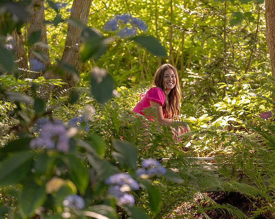 Senior24HannahE_3680