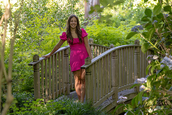 Senior24HannahE_3694
