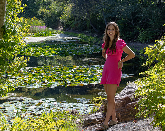Senior24HannahE_3725