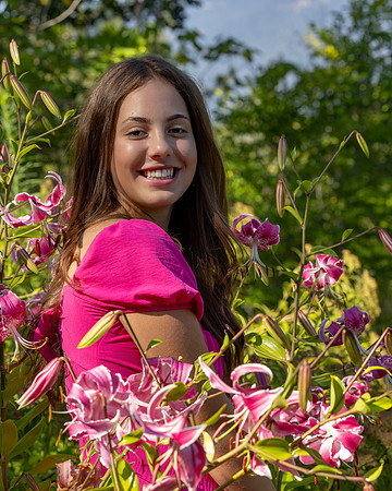Senior24HannahE_3746