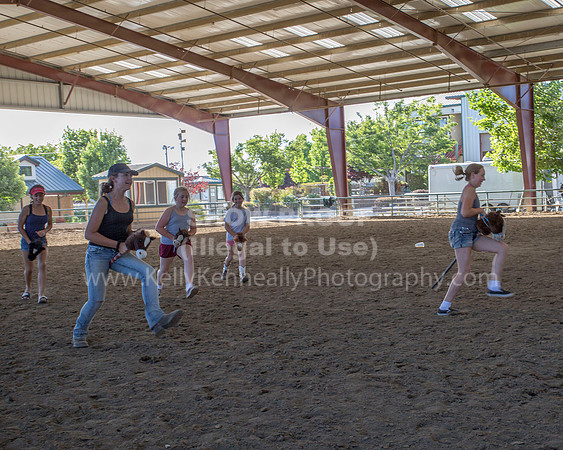 R318_BarnParty_1849