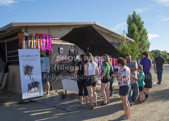 R318_BarnParty_1895