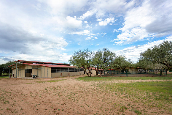 RS_Barns_0284