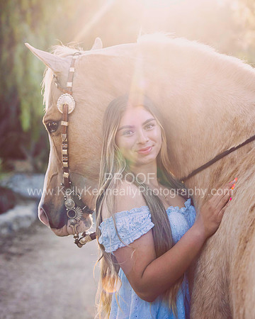 2025Senior_MartiAnn_0141