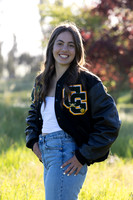 SeniorHannah24_Spring_0129