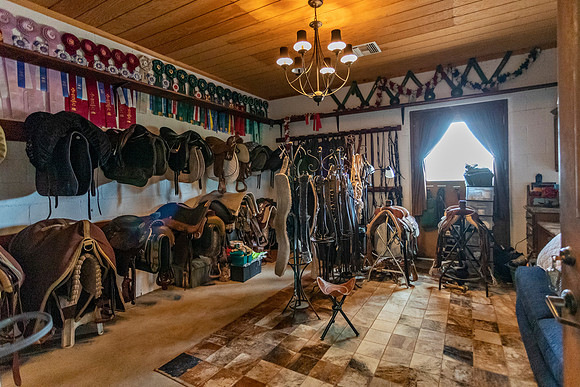 RS_ShowbarnTackRm_0412