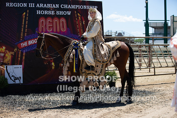 R319_FriPM_BH_3285