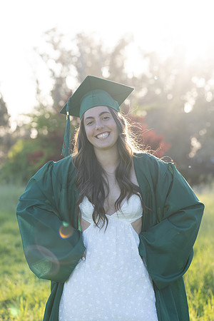 SeniorHannah24_Spring_0389