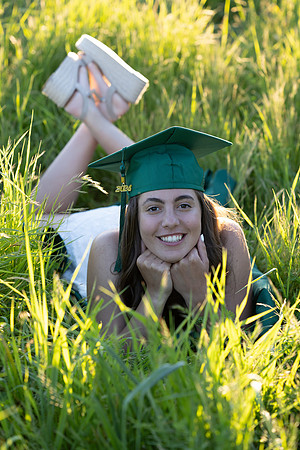 SeniorHannah24_Spring_0628