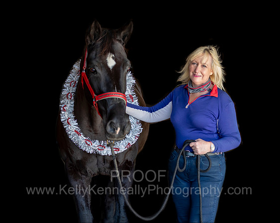 2020Holiday_Allie_0607