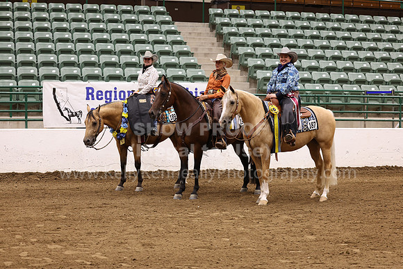 R322_CH_Thurs_4062
