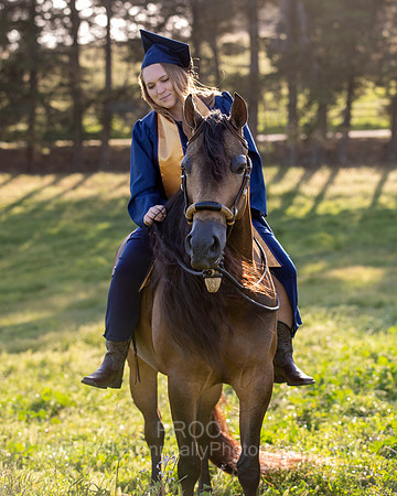 UCDavisGrad22_Megan_0497