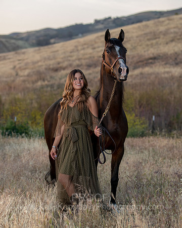 2022SeniorKate_0498