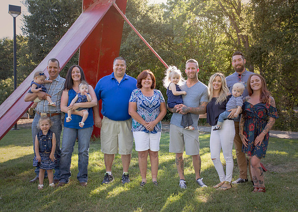 CrestaExtendedFamily_5236