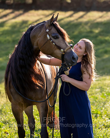 UCDavisGrad22_Megan_0343