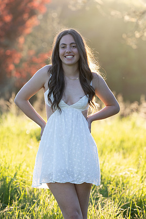 SeniorHannah24_Spring_0611
