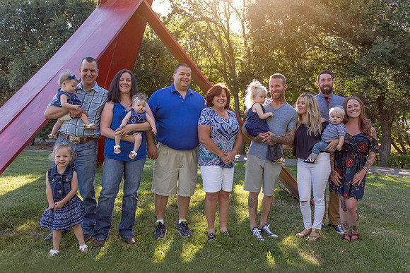 CrestaExtendedFamily_5246