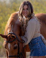 2022SeniorKate_0014