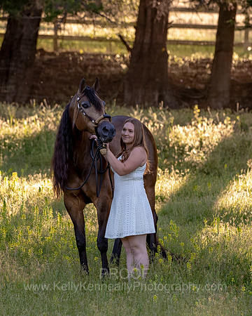 UCDavisGrad22_Megan_0694