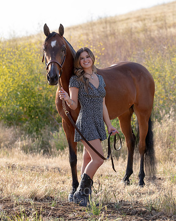 2022SeniorKate_0186