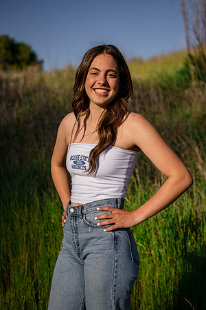 SeniorHannah24_Spring_0087