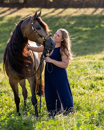 UCDavisGrad22_Megan_0341