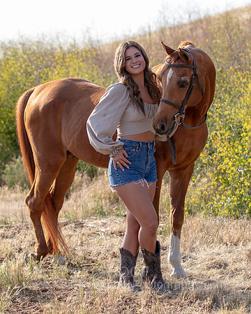 2022SeniorKate_0122
