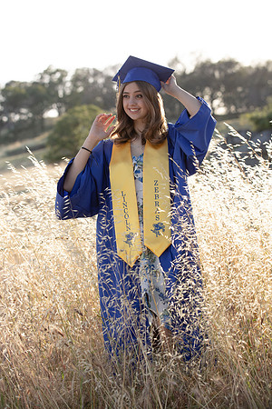 SeniorKyndal22_1013