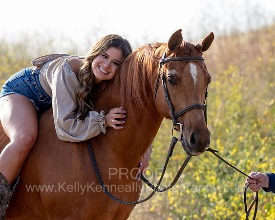 2022SeniorKate_0142