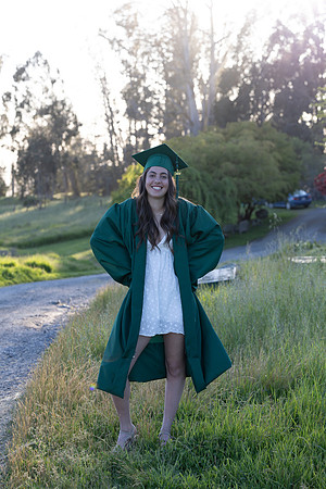 SeniorHannah24_Spring_0371