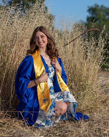 SeniorKyndal22_1081